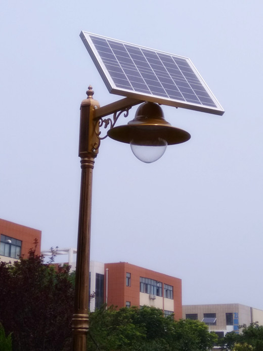 太阳能庭院灯
